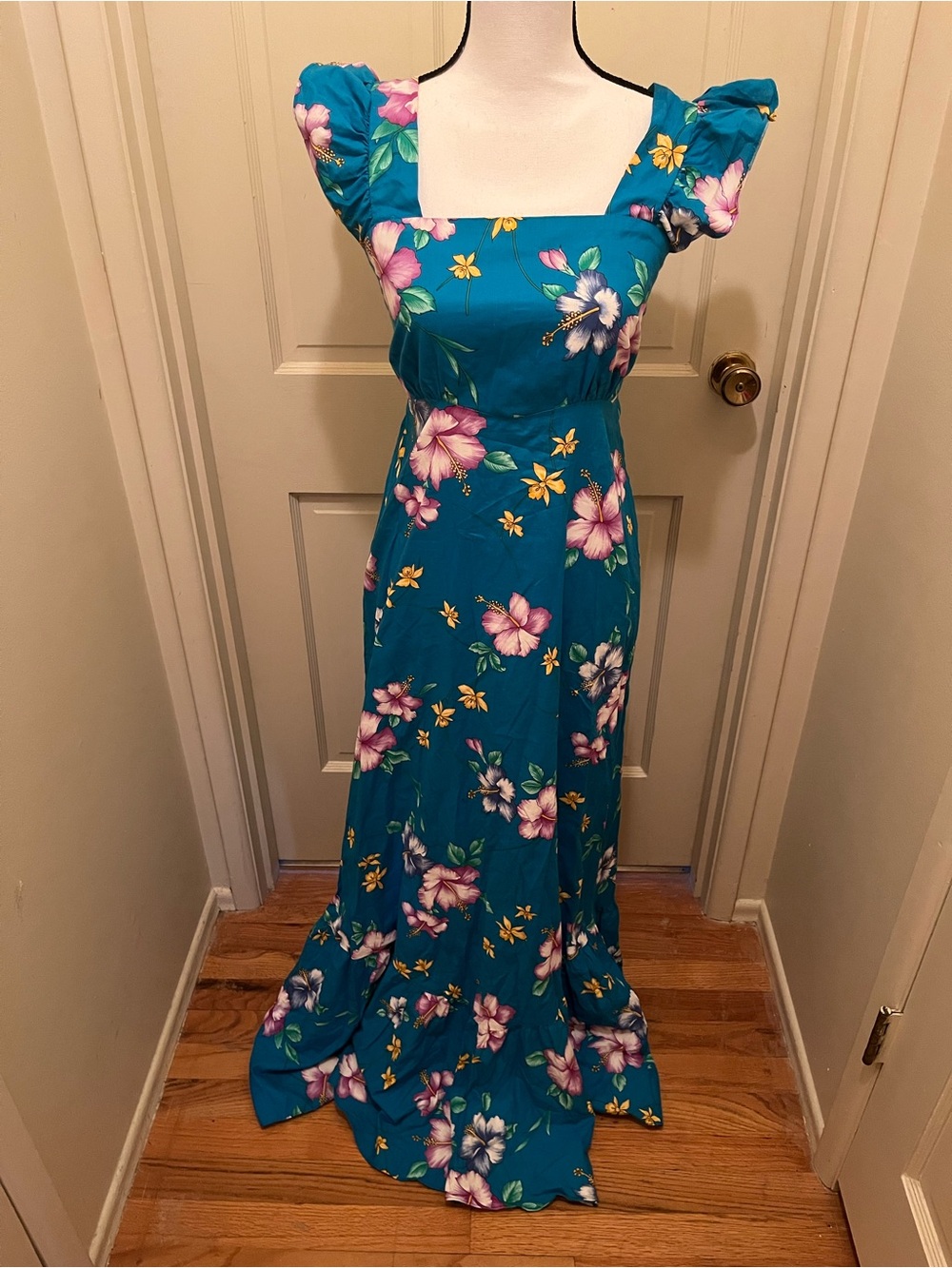 Vintage 1960s Royal Hawaiian Women's Sleeveless Dress Blue with Hibiscus  Sz M